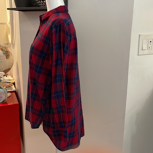 Red plaid button shirt x small - Picture 5 of 5